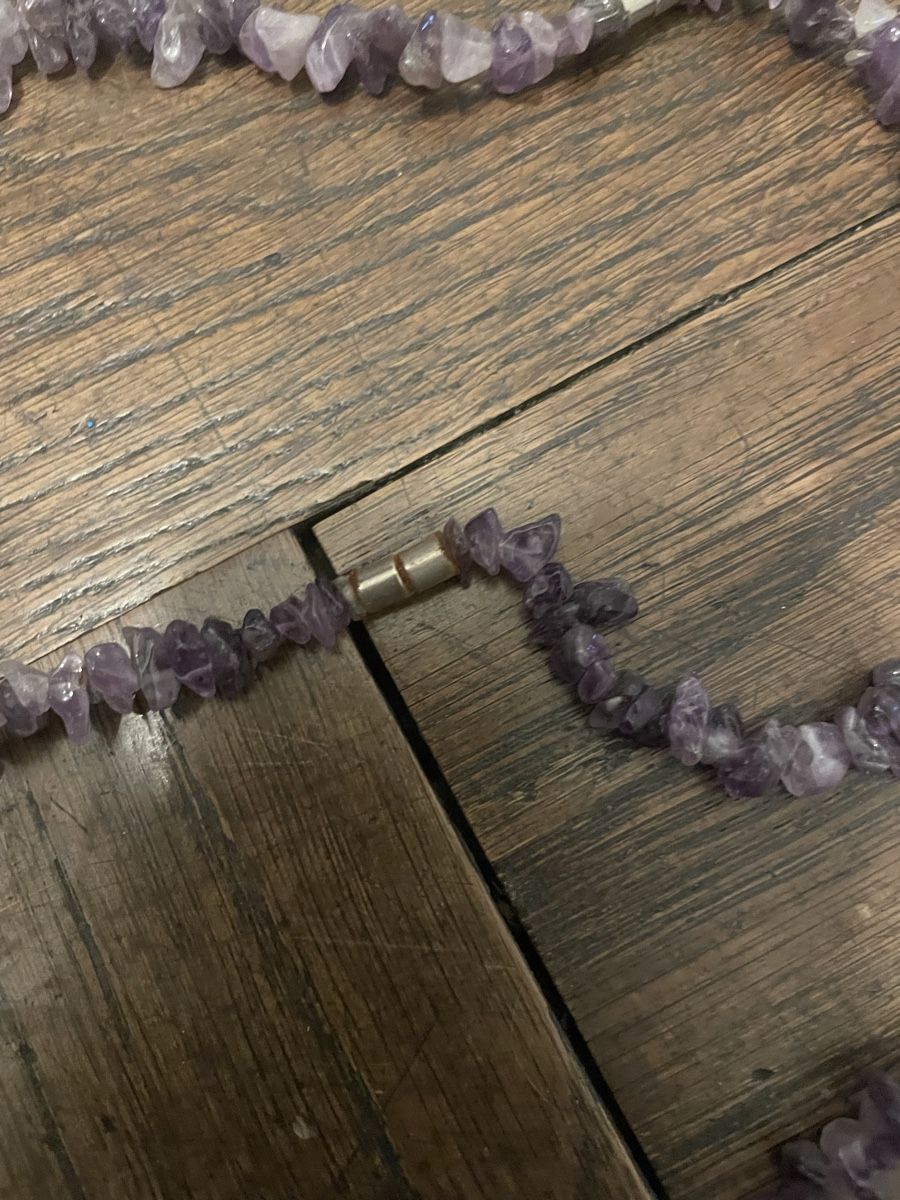 Catenine: Amethyst Splitter Kette, violetter Edelstein, Top! – Usato da Zürich venduto da yas_alam 1
