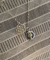 Halskette mit Symbolen: Ankh und Samen des Lebens