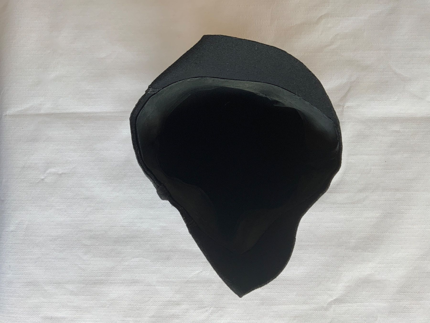 Copricapi, berretti & cappellini: antiker Damenhut – Usato da Magden venduto da rom_5zrl 4