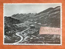 1943 St. Bernhardpass mit Bernhard 