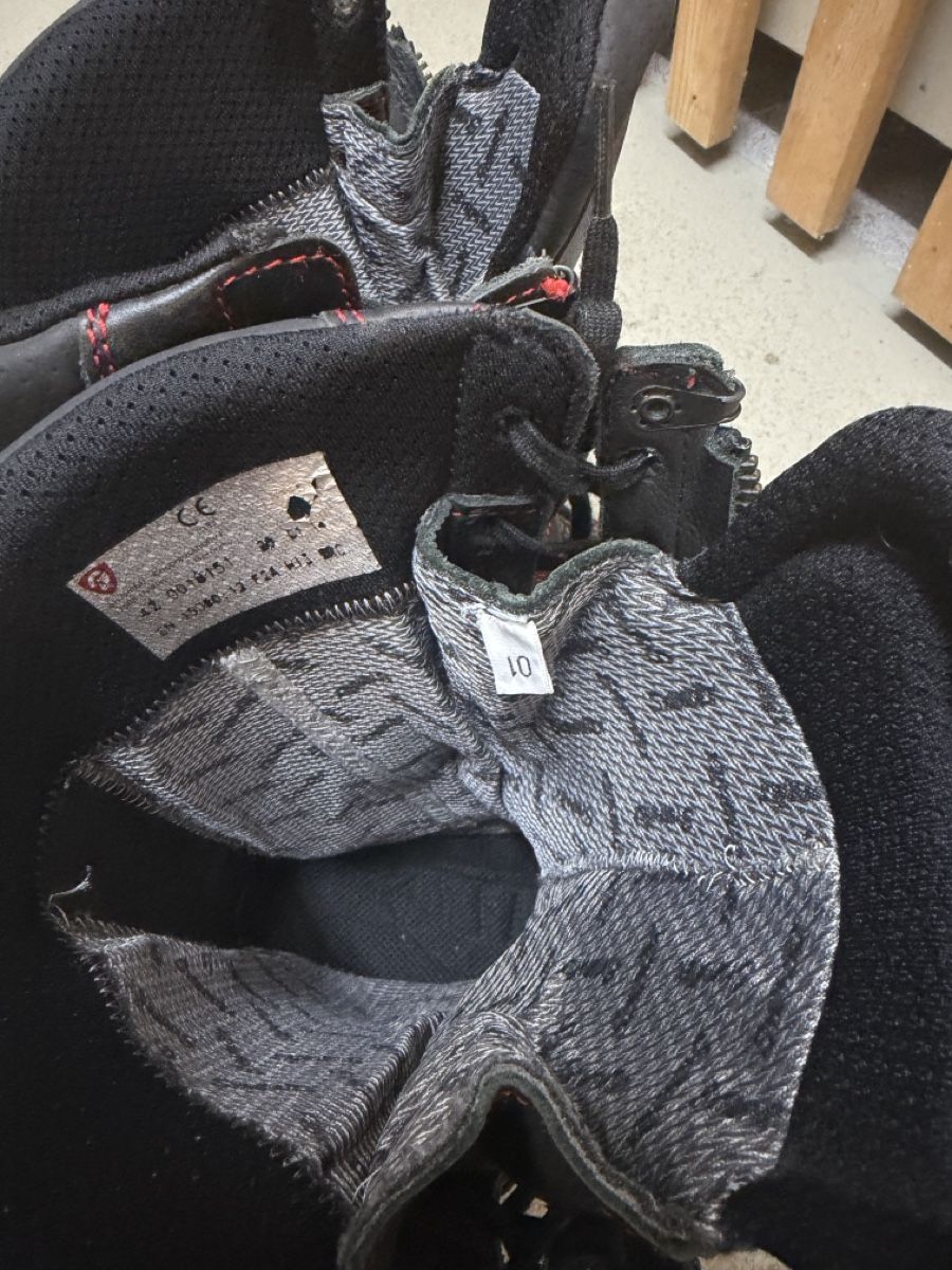 Scarpe da uomo: Sicherheitsschuhe – Usato da Hochdorf venduto da tom_55hc 4
