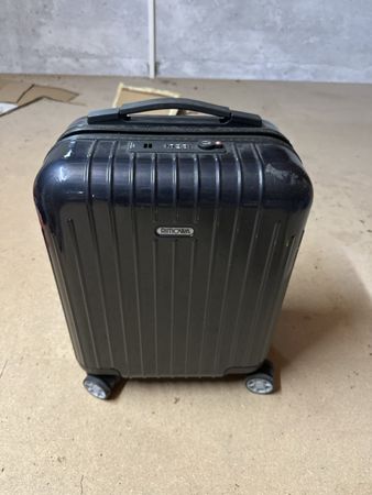Koffer Rimowa Salsa Air