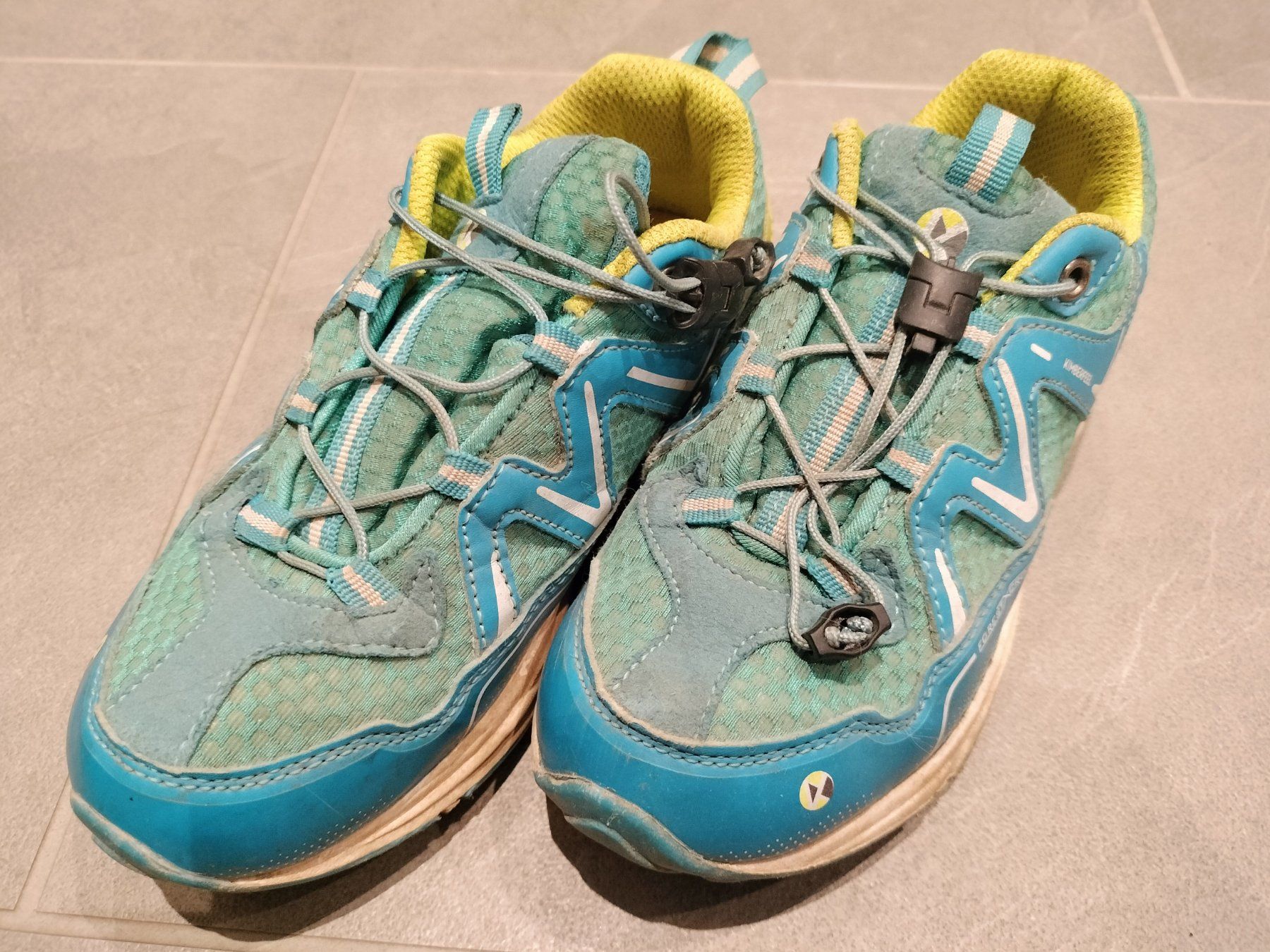 Scarpe per ragazzi: Trekking-Schuh Grösse EU 31 – Usato da Neftenbach venduto da TheKringel