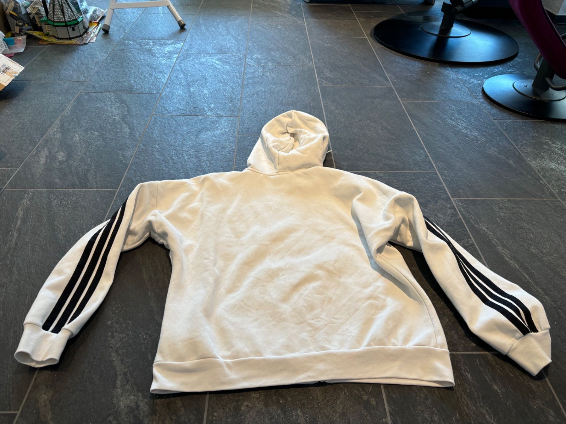 Adidas Vestes: Adidas - Jacke - weiss - Gr. L – D'occasion à Stadel par Chanel_5 7
