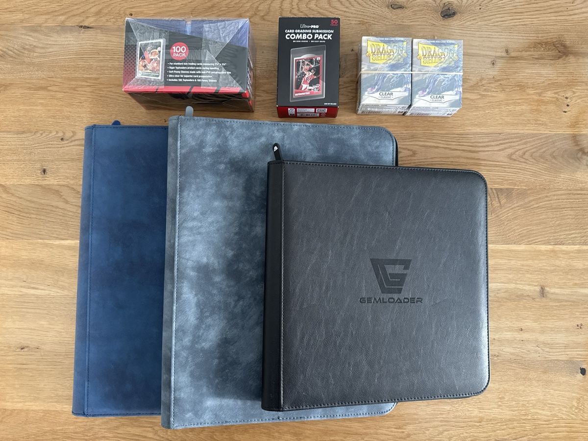 Pokémon Raccoglitori: Gemloader Toploader Binder und Zubehör – Nuovo (secondo la descrizione) da Ichertswil venduto da EldenLord