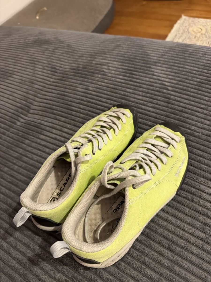 Scarpa Chaussures femmes: Scarpa Mojito Damenschuhe Grösse 37 – D'occasion à Wahlen b. Laufen par Salome7
