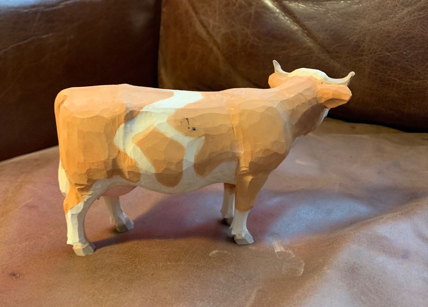 Statuette: Kuh Holz, stehend Simmentaler, Brienzer Schnitzerei, Krippe – Usato da Kloten venduto da petrol5555 1