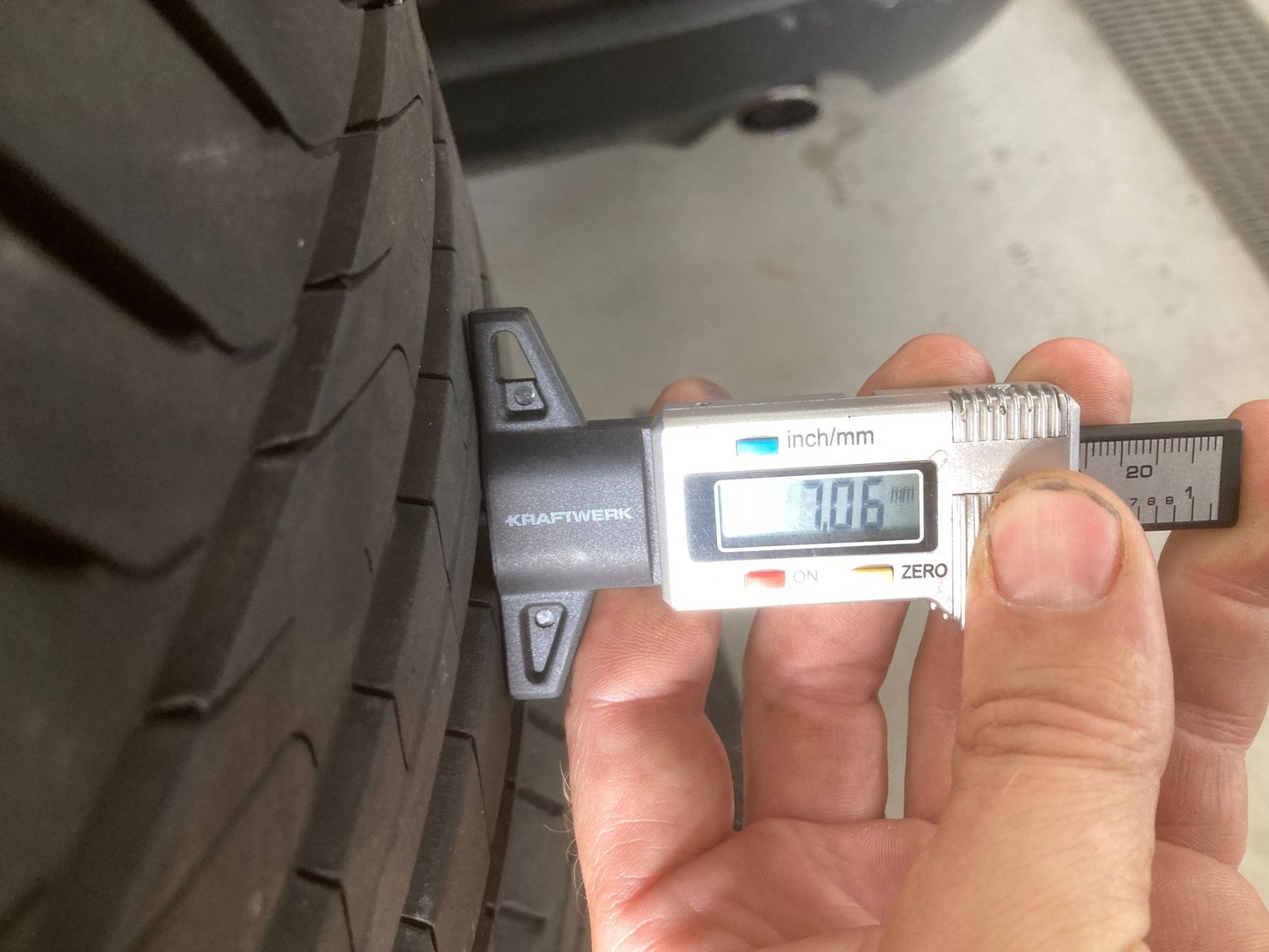 Pirelli Pneus & Kompletträder: 205/55R16 Sommerpneu Pirelli – Neu und originalverpackt aus Cham von Cham6332 6