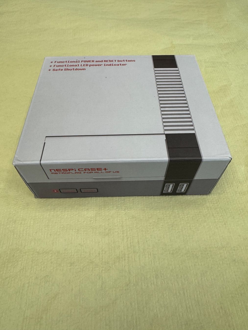 Console: Boîtier NESPi style rétro gaming neuf! – Usato da Leytron venduto da SuPer_BoCk 1