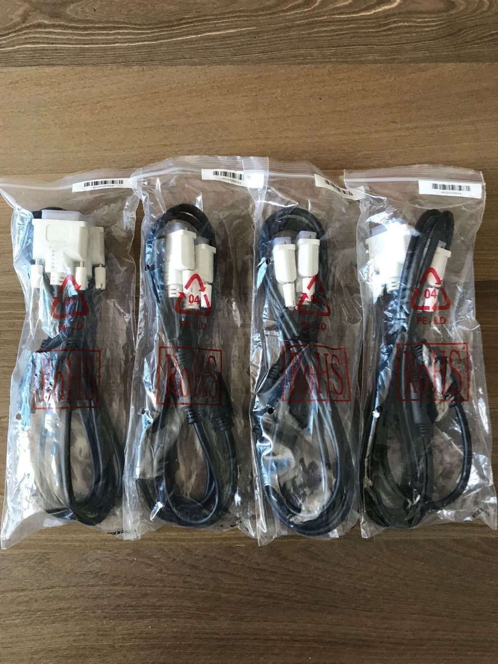 Cavi: 4 Monitorkabel DVI-D Single/m/m,2m – Nuovo e nell'imballaggio originale da Muttenz venduto da Fantom03
