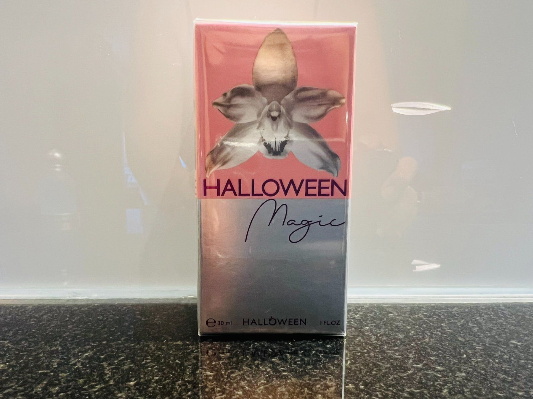 Profumi & Eau de Toilette: Halloween magic 1 Stk. – Nuovo e nell'imballaggio originale da Emmen venduto da IMV-Liquidationen 2