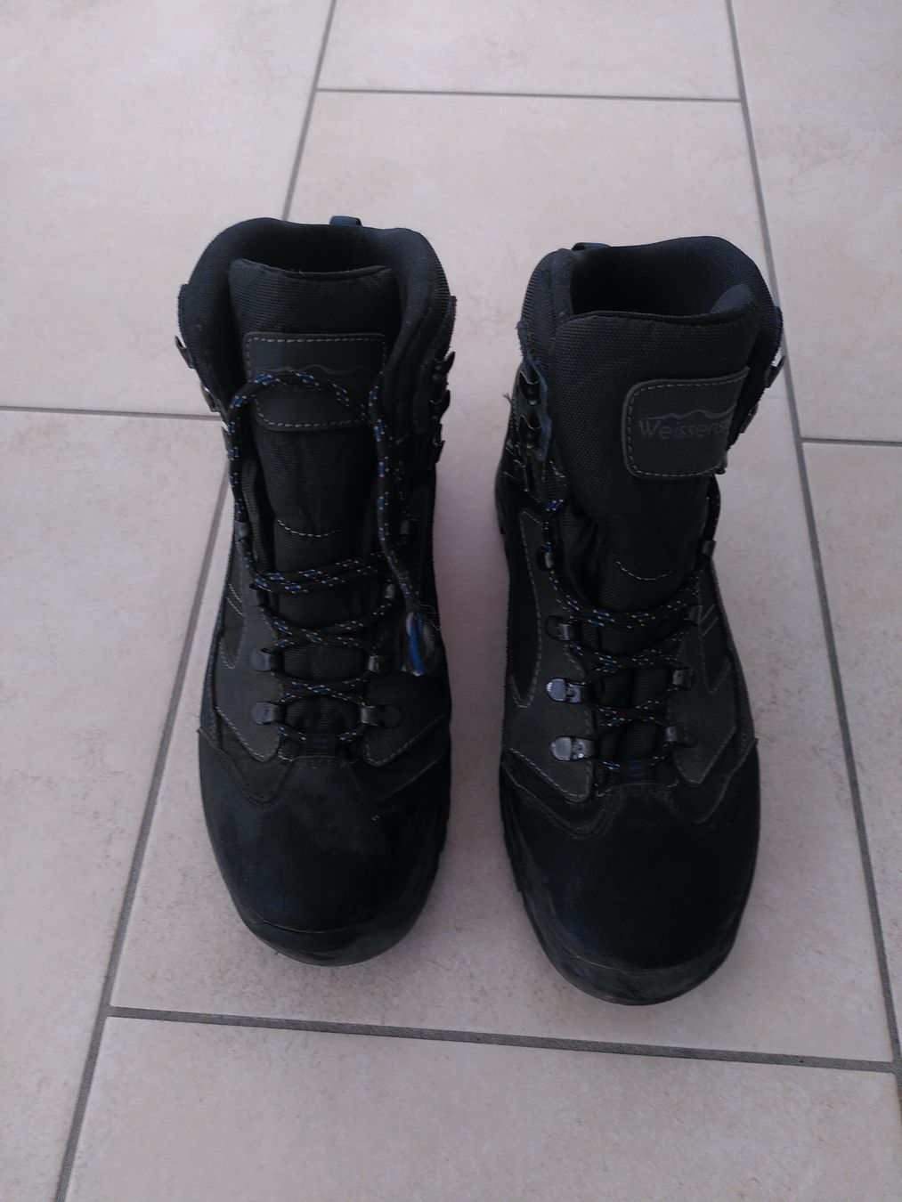 Scarpe da uomo: WANDERSCHUHE GR.41 – Usato da Brugg AG venduto da olamim 2