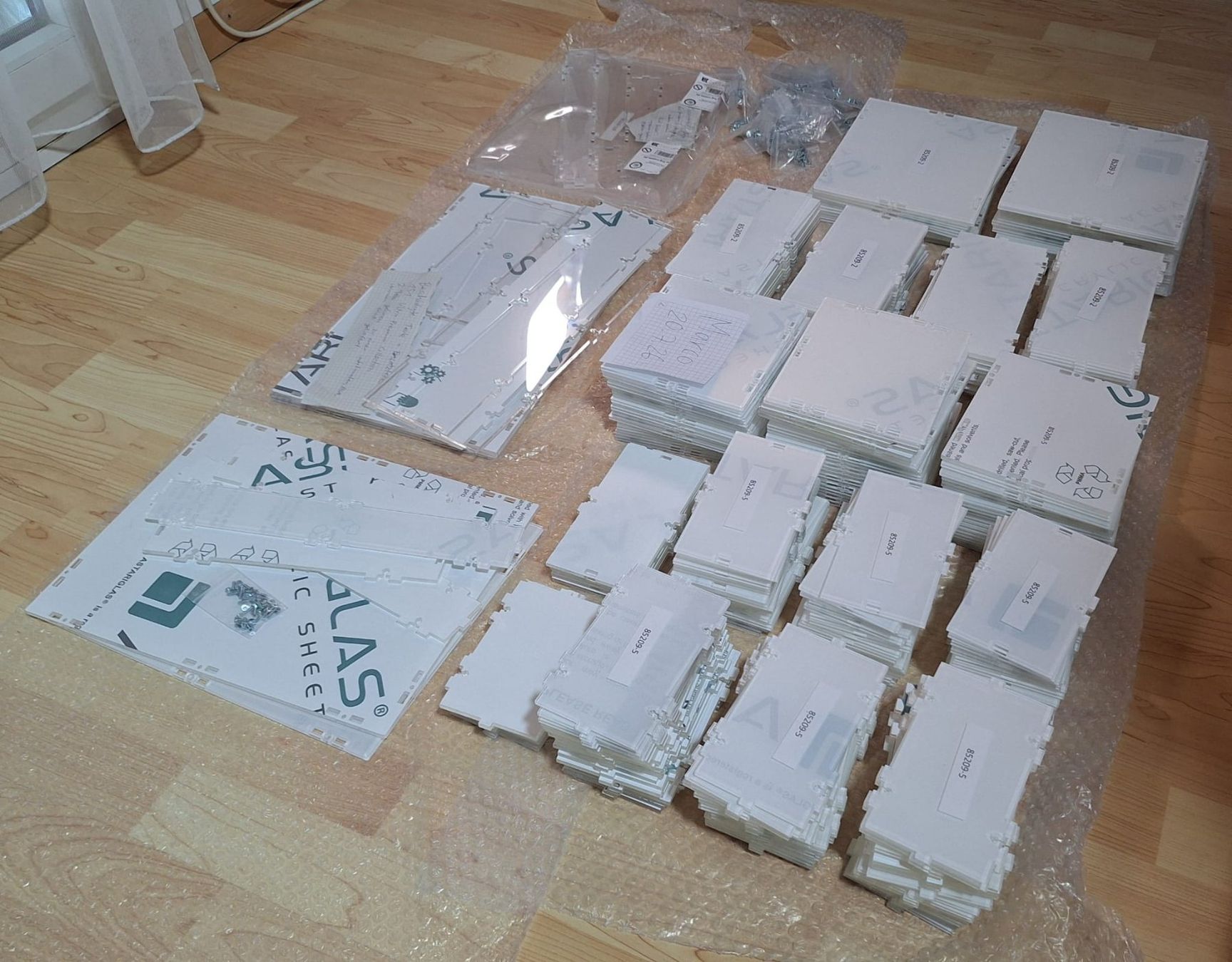 Pokémon Sammelbilder & Trading cards: Pokemon 47 Acryl Cases – Gebraucht aus Andwil SG von popatus 3
