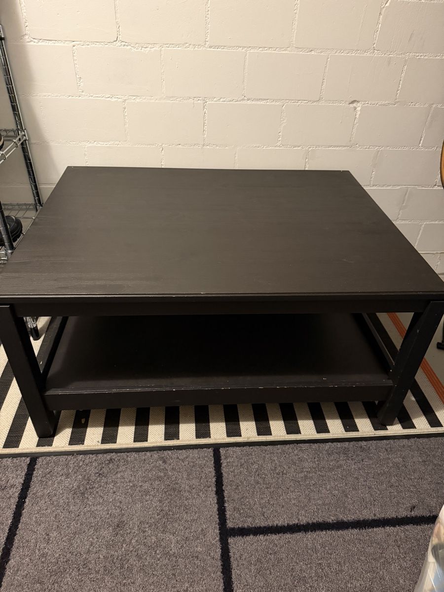Ikea Tables: Couchtisch – D'occasion à Hinteregg par Egg_8132