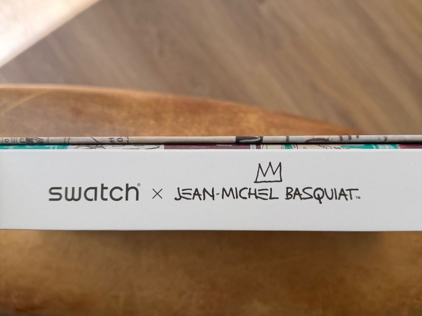 Swatch Orologi: Coffret Swatch X Jean-Michel Basquiat – Nuovo e nell'imballaggio originale da La Chaux-de-Fonds venduto da JUVAL_Horlogerie 7