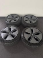 Tesla Felgen inkl. Sommerreifen
