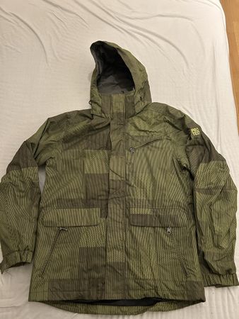 Protest GEOTECH Series 8.000 Outdoor-/Snowjacke (Größe L)