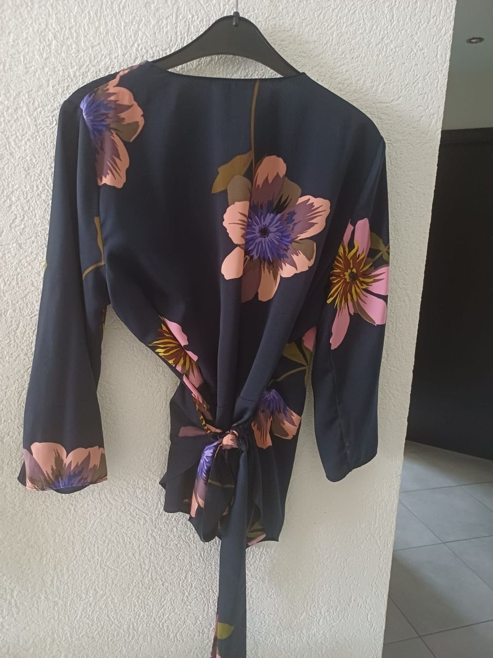 Kimono: Kimono fleuri 123 Paris – Nuovo (secondo la descrizione) da Collonges venduto da cam_72xf 2