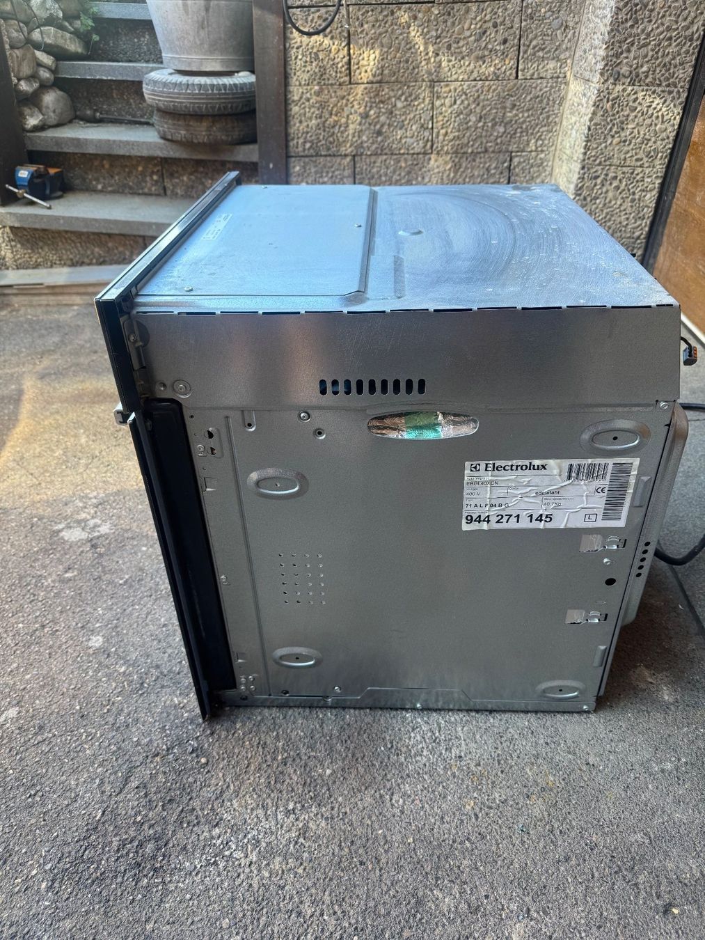 Fours: Einbaubackofen Electrolux  gebrauchter Zustand – D'occasion à Uetliburg SG par CostaTools 3