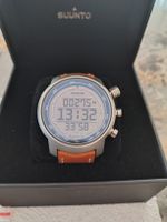 Suunto Elementum – Full Set con 3 Cinturini Extra e Braccial