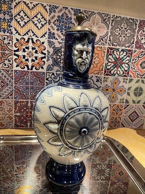Caraffe: Brocca per vino storicista Bartmannstein XVI secolo – Usato da Lugano venduto da ale_6mdq 1