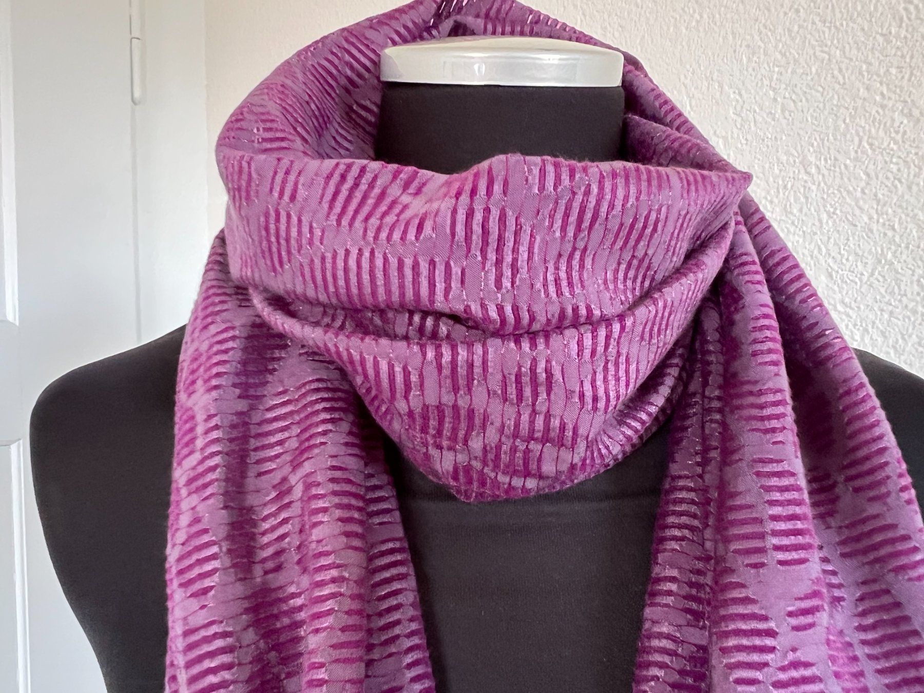 Colora Foulards, Tücher & Schals: Colora Schal, Lila, NEU – Neu und originalverpackt aus Worb von farben20zauber 2