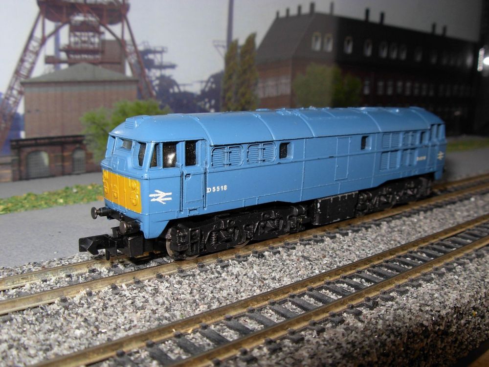 N: BR Class 331 Diesellok blau/gelb (Gebraucht) in Oberrieden für CHF 5 ...