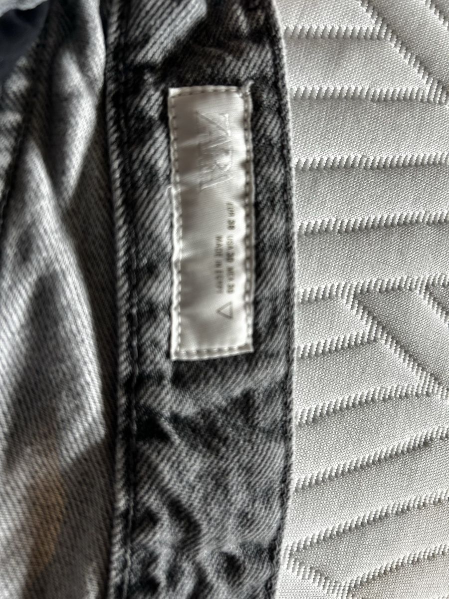 Zara Jeans: Zara flared Jeans – Neu (gemäss Beschreibung) aus Bischofszell von han_ml9d 2