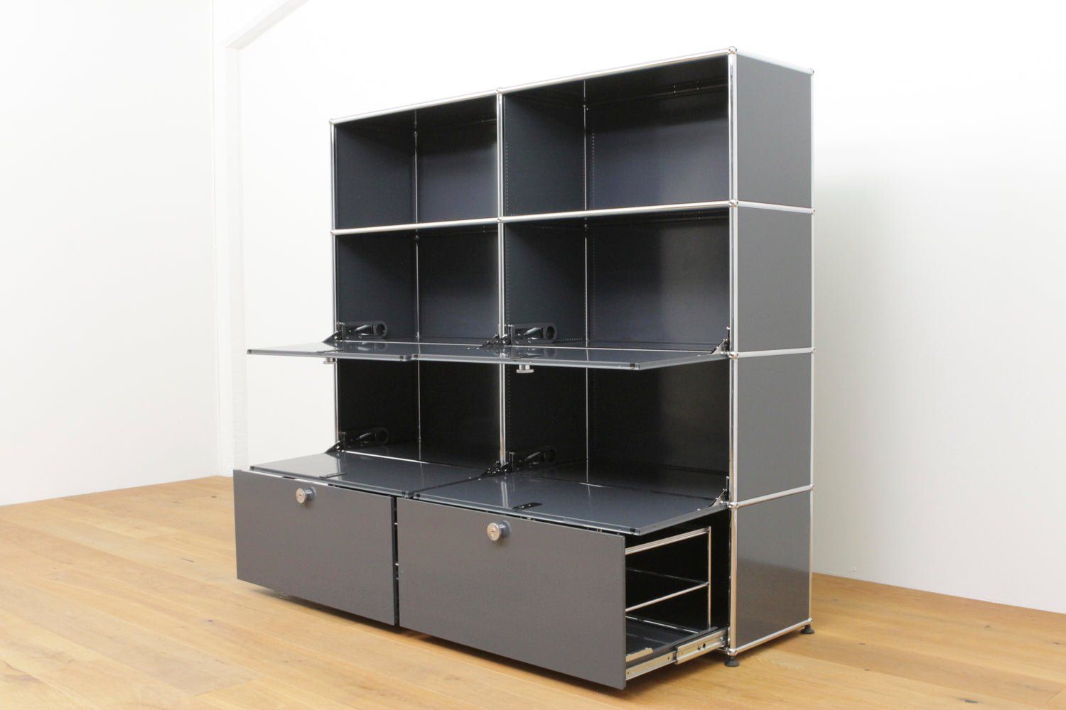 USM Scaffali: USM Haller Regal in Anthrazit #1030 – Usato da Affoltern am Albis venduto da ModulaireAG 4