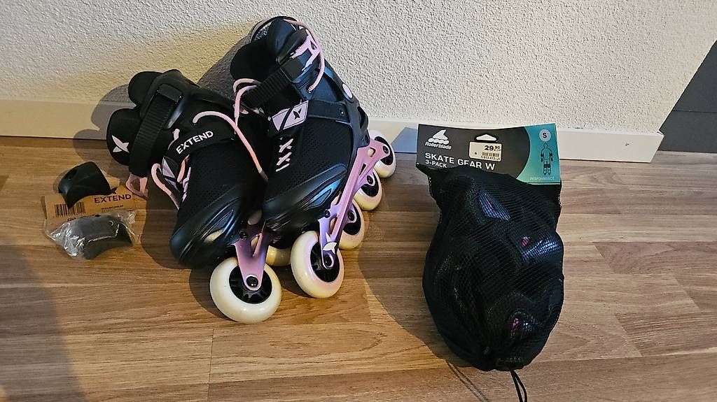 Patins à roul. & inline: Damen Rollschuhe Pink – D'occasion à Bern par Hausli.98