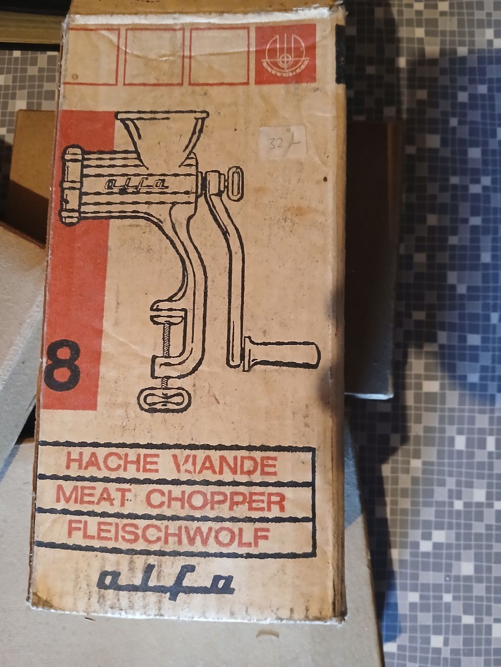 Elettrodomestici da cucina: Fleischwolf Metall Handkurbel gebraucht – Usato da Ettenhausen TG venduto da Daniel990 1