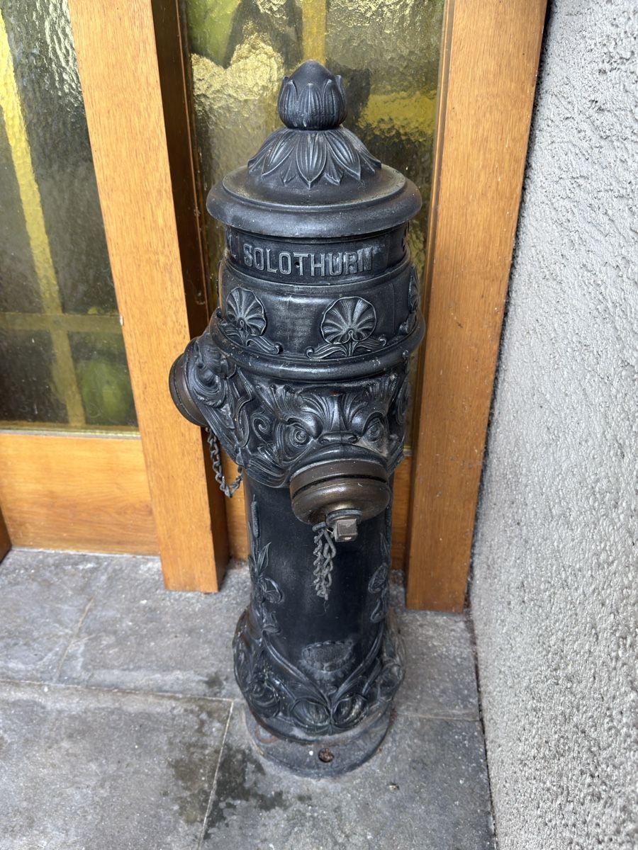 Alle Dekorationen: Alter Hydrant – Gebraucht aus Hombrechtikon von Froeschli9 2