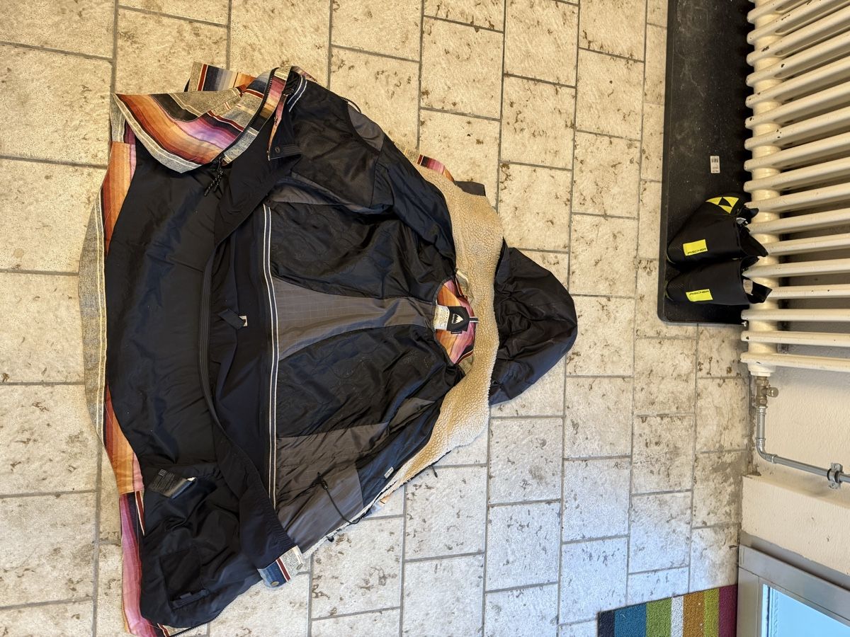 Burton Giacche: Burton Ski-/Snowboardjacke – Usato da Zürich venduto da houseofnight12 4