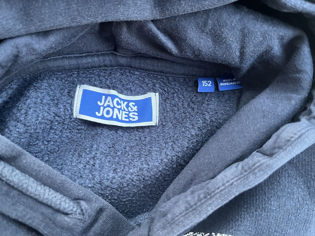Pulls et sweat-shirts: Hoodie Jack&Jones – D'occasion à Wil ZH par Wonderwoman76 1