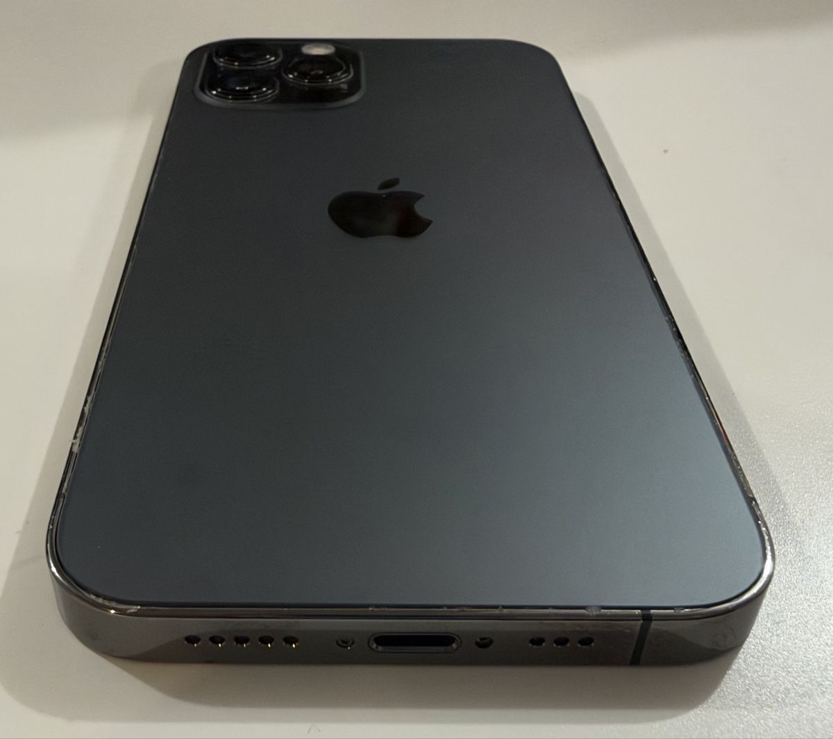 Apple Portables: iPhone 12 Pro Apple 256 Go  – D'occasion à Yverdon-les-Bains par AVRS.CH 6