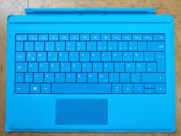 Microsoft Surface Pro Type Cover – Tastatur (Cyan/Hellblau)
