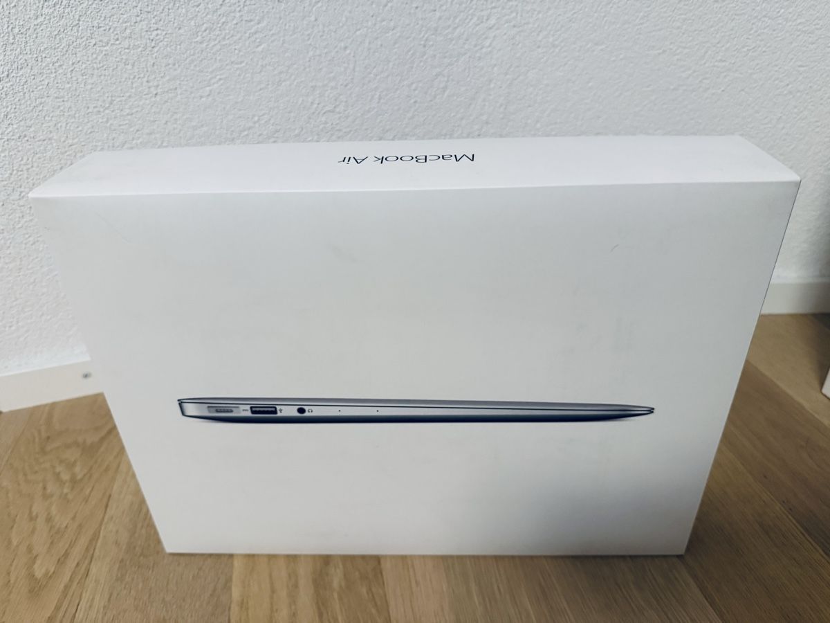 Apple Notebook: Apple MacBook Air 13-inch – Usato da Uitikon Waldegg venduto da chr_7bdv 7