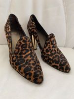 Pumps mit Gepardmuster Grösse 39,5 Marke STUART WEITZMAN
