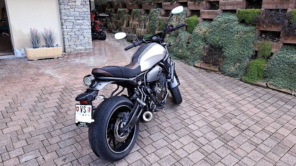 Strada: Superbe Yamaha XSR 700 / 8000km  – Usato da Beuson (Nendaz) venduto da gra_8xby 1
