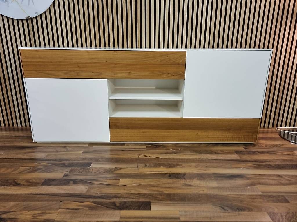 Cassettiere: Sideboard / Kommode Transport sofort möglich – Usato da Niedergösgen venduto da GogiCeda 1