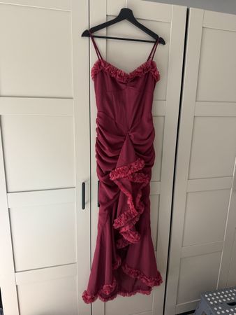 Pretty Little thing Kleid gr. 36