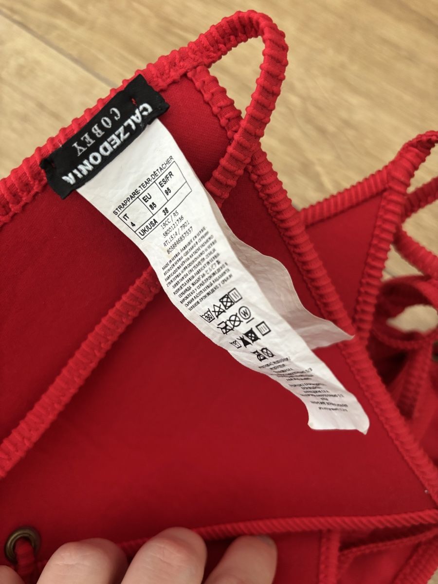 Calzedonia Costumi da bagno & Bikini: Badeanzug Calzedonia – Usato da Zell LU venduto da AliAli24 2