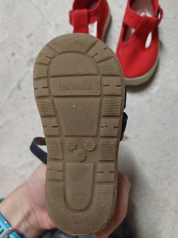 Chaussures garçon: Chaussures bébé taille 20-21 – D'occasion à Onex par morelan 3