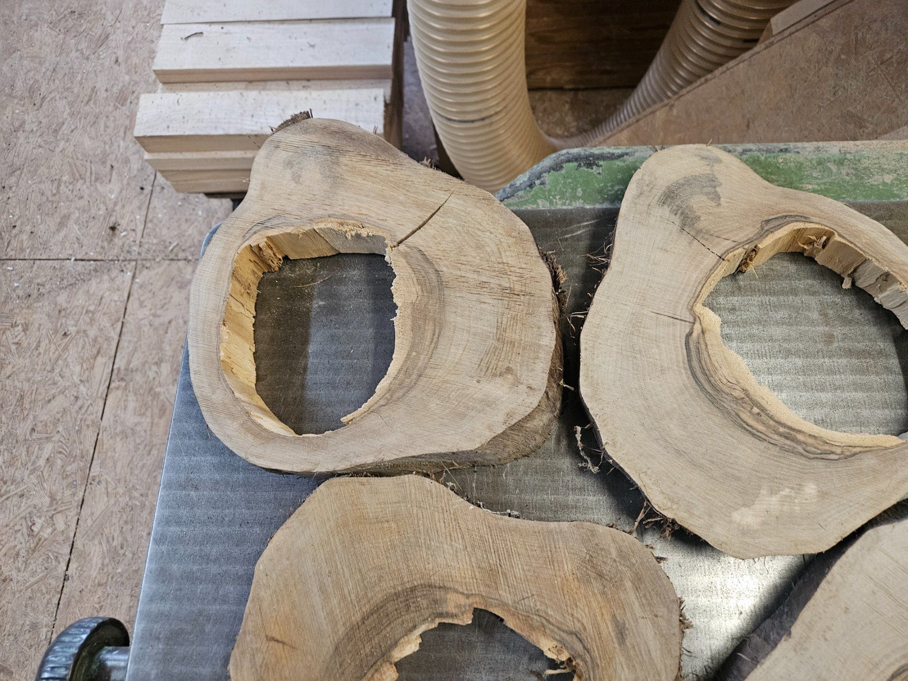 Holzartikel: Nussabum Holz Baumscheiben – Neu (gemäss Beschreibung) aus Schangnau von egli6.2 5