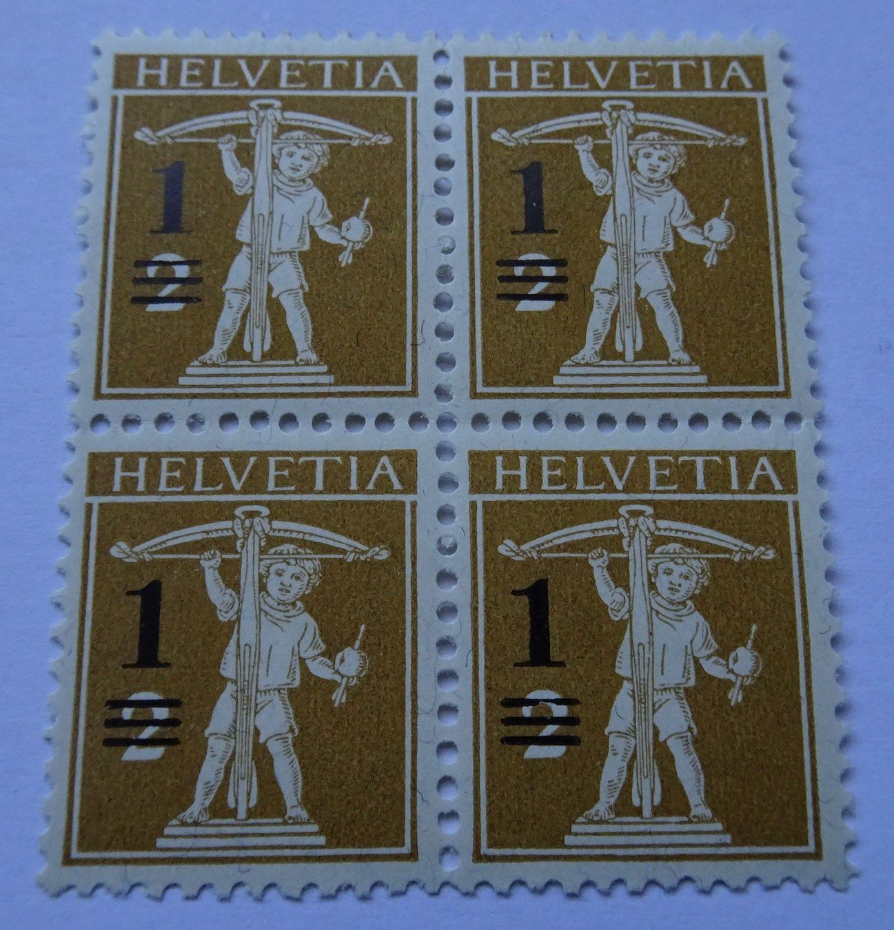 Tutti i francobolli: 1915* Typ lll – Nuovo (secondo la descrizione) da Aadorf venduto da Chnorli-Furz