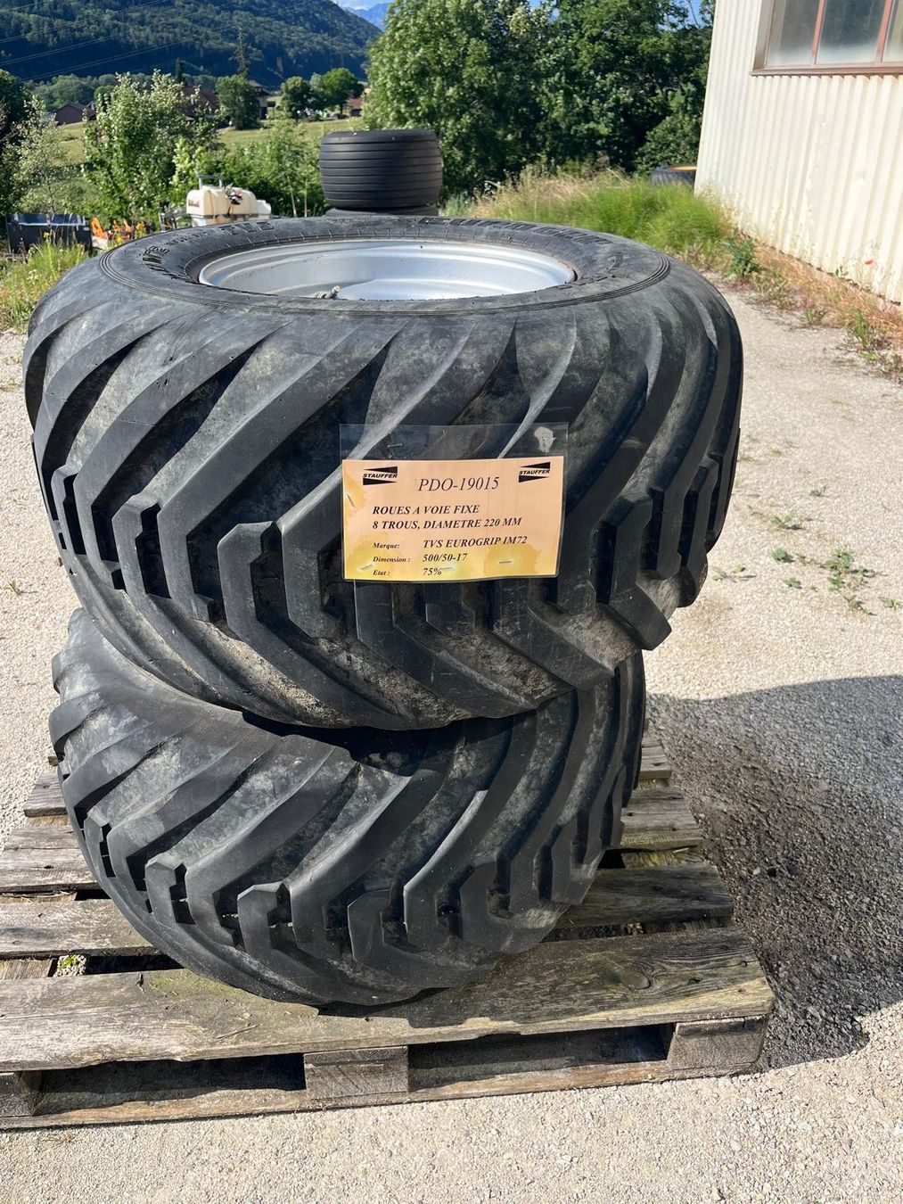 Pneumatici & Ruote complete: Paire de roues 500/50-17 – Usato da Les Thioleyres venduto da Samitrac