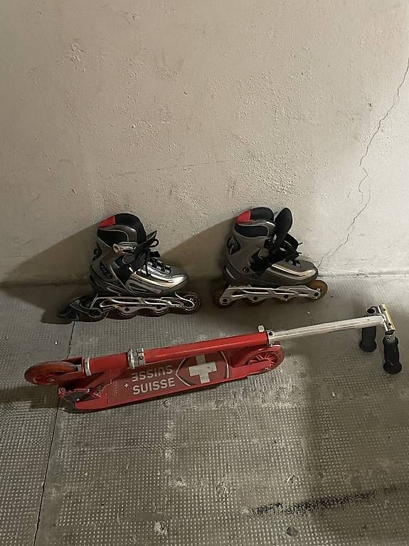 Kickboard: Trottinette et rollers  Gratuit – D'occasion à Le Lignon par pri_vmv8