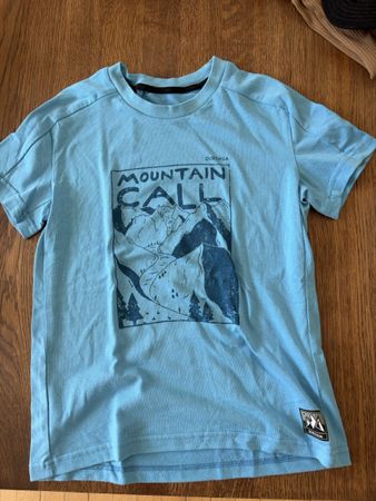 Kinder T-Shirt Quechua hellblau Gr 146/152 Neu