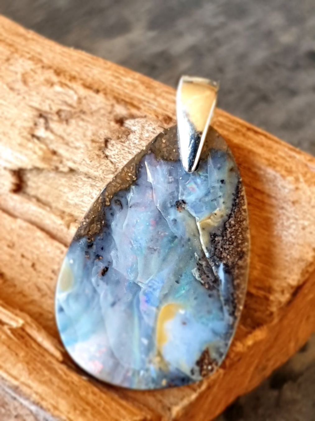 Ciondoli: Anhänger Boulder Opal. – Nuovo (secondo la descrizione) da Niederbüren venduto da Raphael014 2