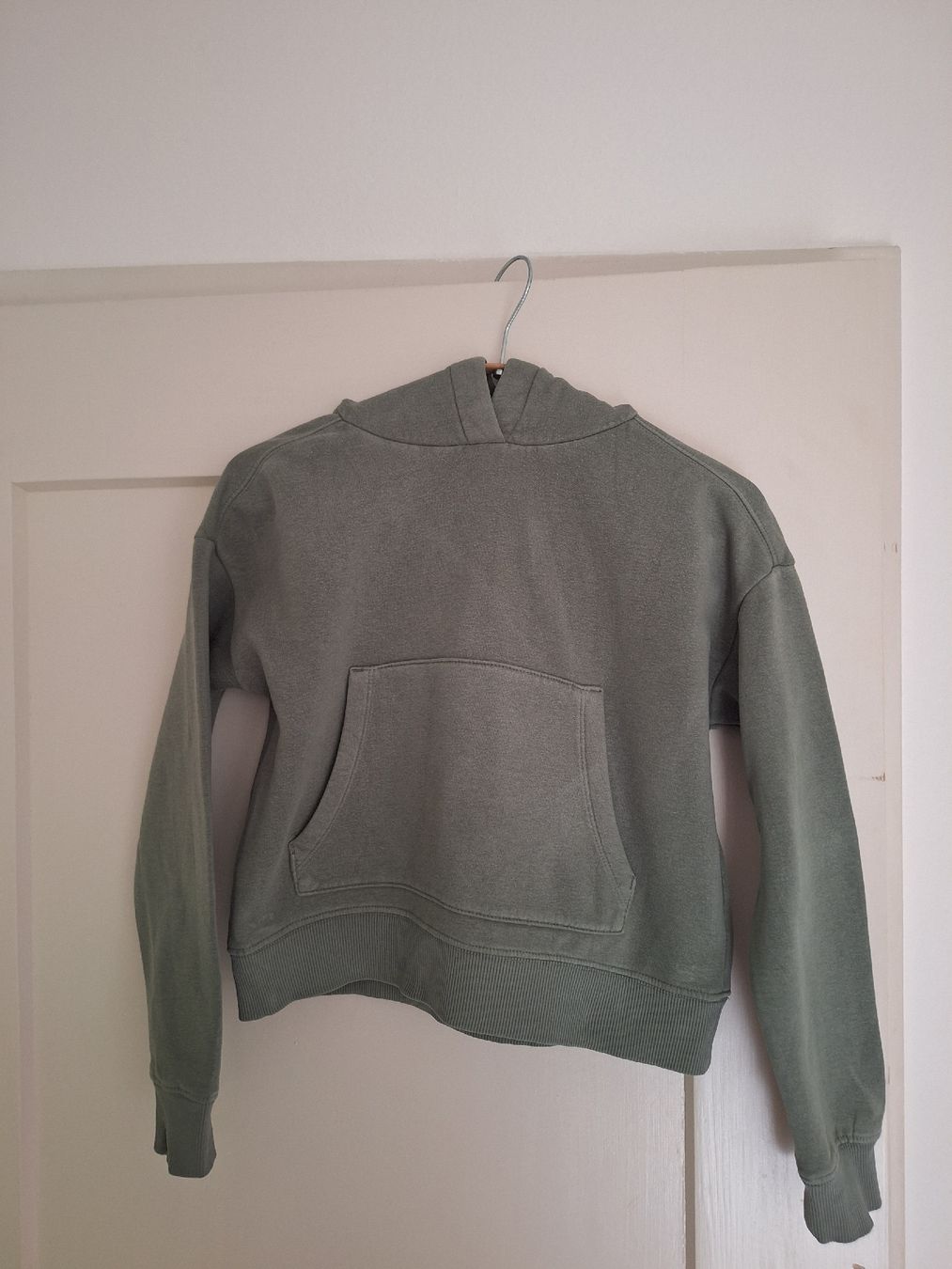 C&A Maglioni & Felpe: Pullover Olivgrün, Gr. 146 – Usato da Richterswil venduto da C011